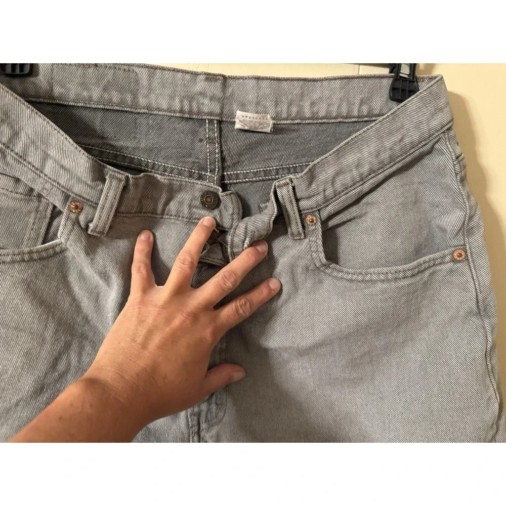 Levi 560 Men's Gray Jean 36x32